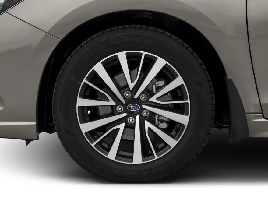 2018 Subaru Legacy 2.5i Premium photo 1