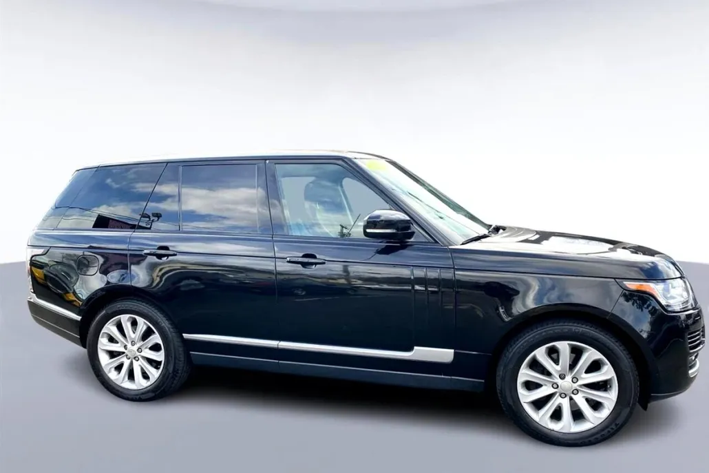 2014 Land Rover Range Rover HSE photo 1