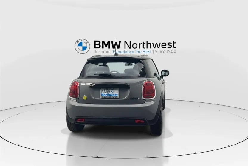 2022 Mini Cooper 2 Door Hardtop SE photo 1