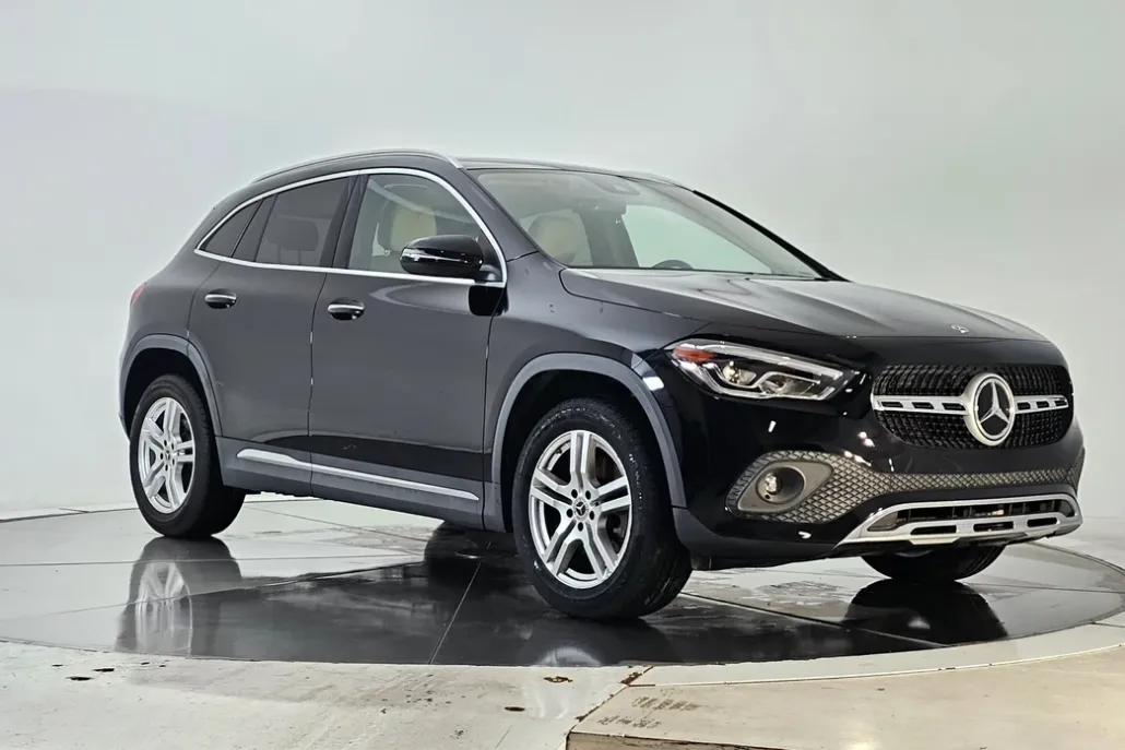 2022 Mercedes Benz GLA 250 4MATIC photo 1