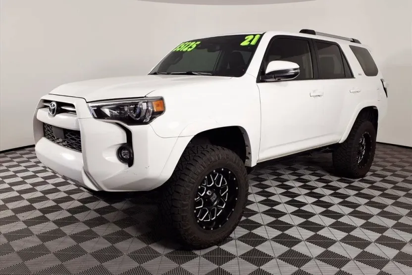 2021 Toyota 4Runner SR5 Premium photo 1