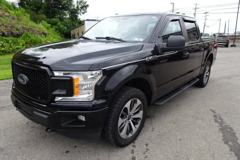 2019 Ford F-150 XL photo 1