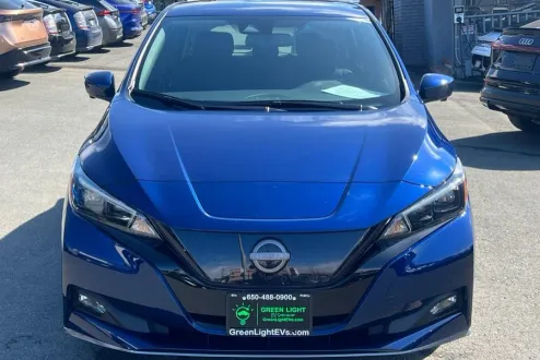 2024 Nissan Leaf SV Plus photo 2