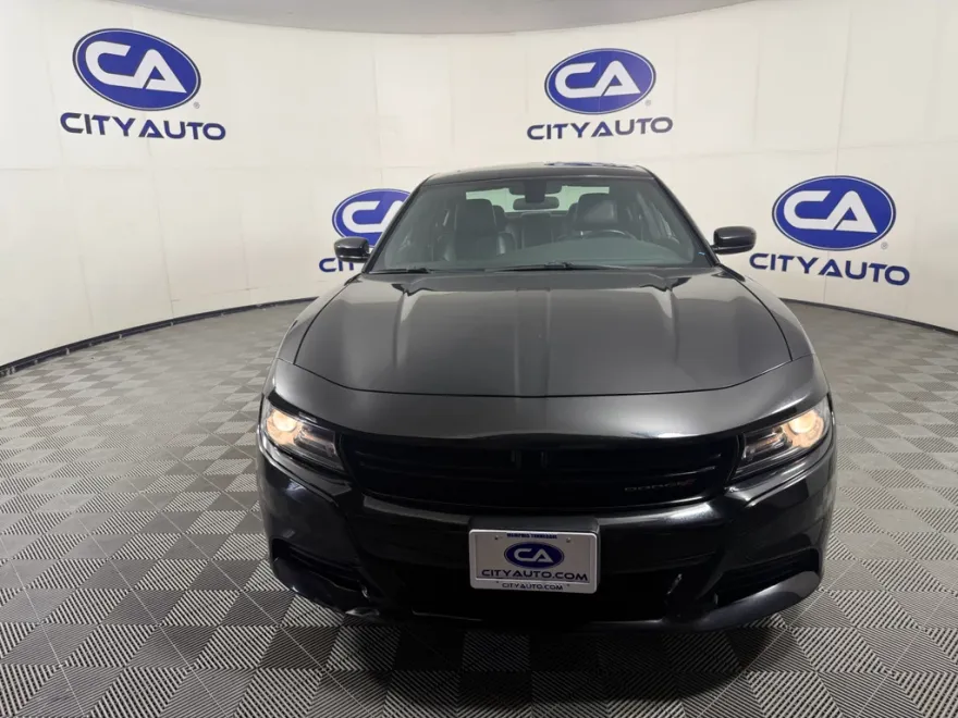 2021 Dodge Charger SXT photo 1