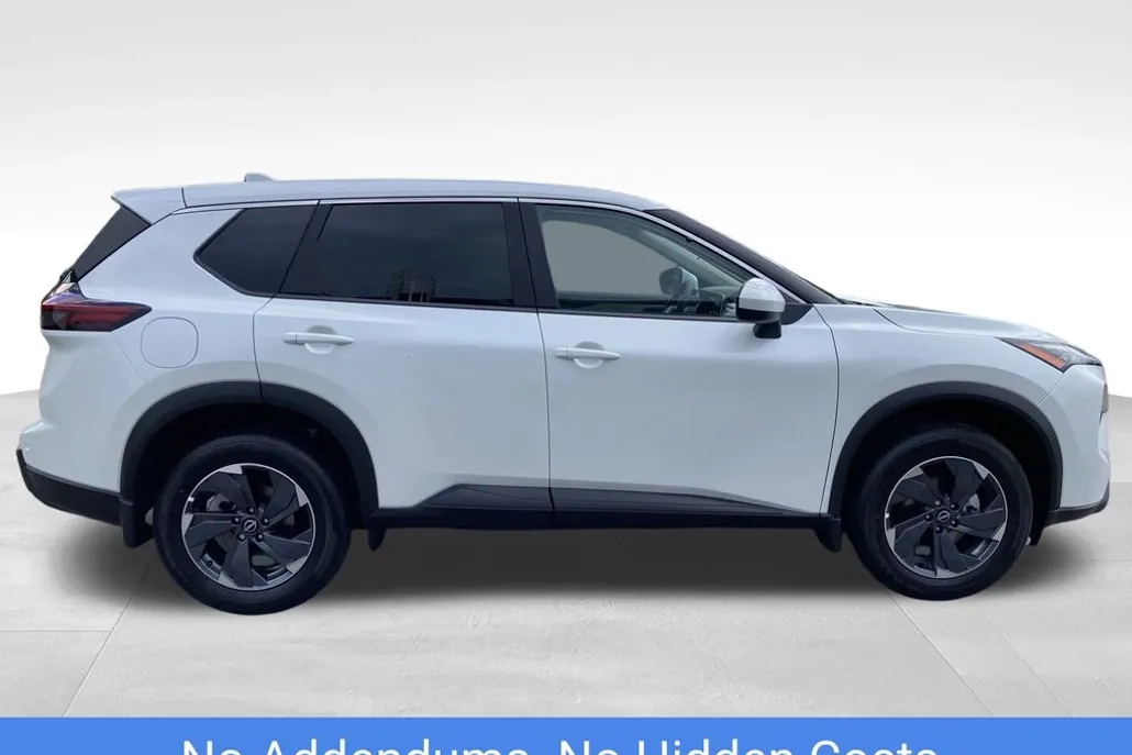 2025 Nissan Rogue SV photo 1
