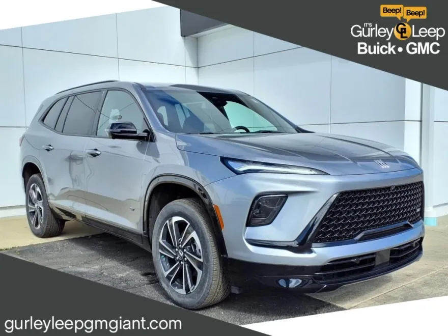 2025 Buick Enclave Sport Touring photo 1