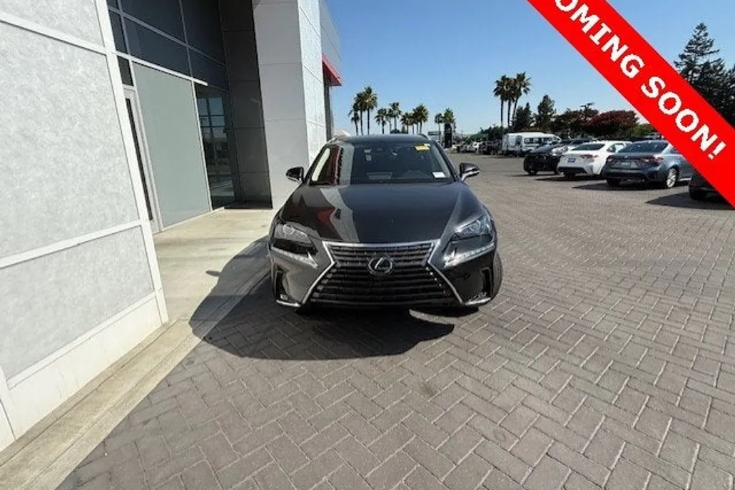 2020 Lexus NX 300 photo 1