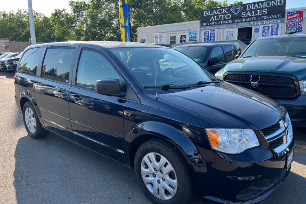 2015 Dodge Grand Caravan SE photo 1