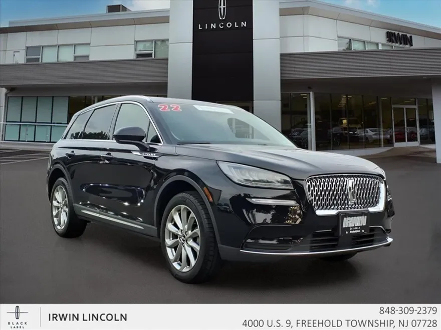 2022 Lincoln Corsair Standard photo 1
