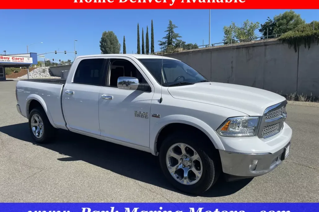 2018 Ram 1500 Laramie photo 1