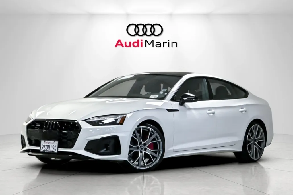 2025 Audi A5 45 S line Premium Plus Quattro photo 1