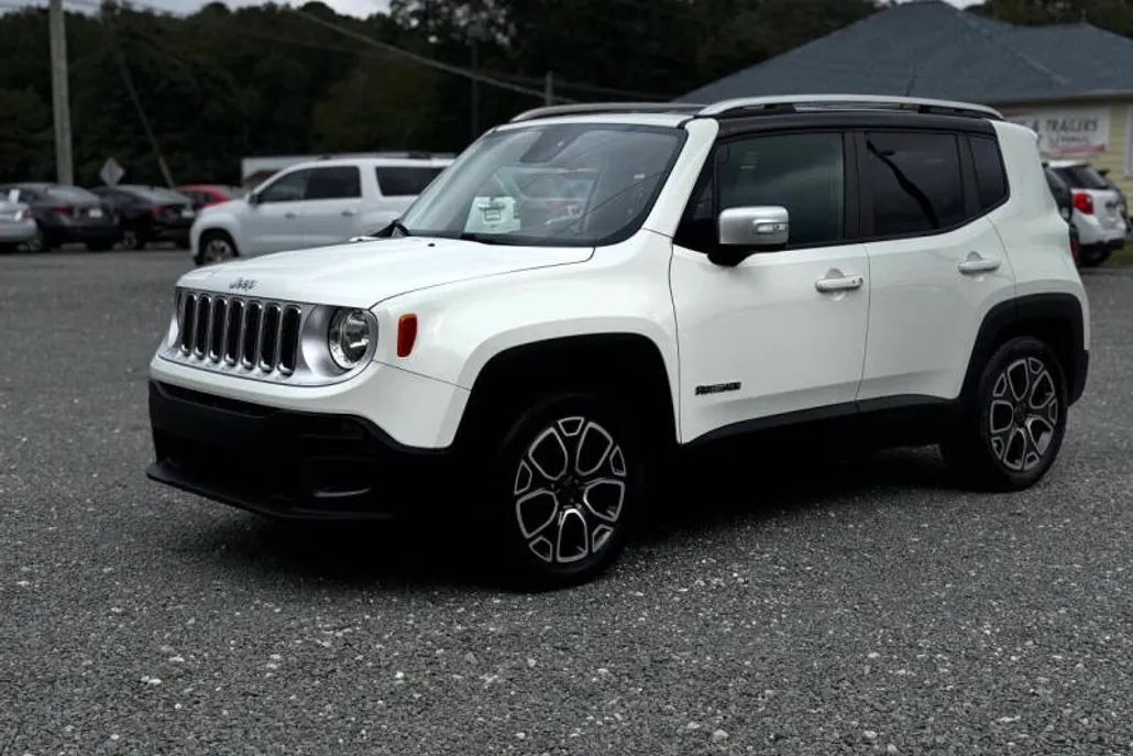 2016 Jeep Renegade Limited photo 1