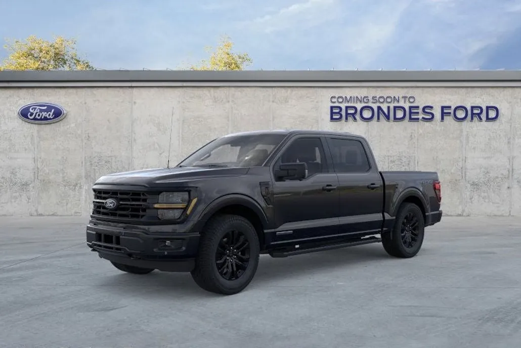 2025 Ford F-150 XLT photo 1