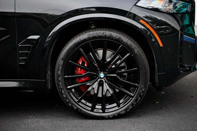 2024 Bmw X5 M60i photo 1