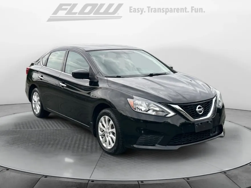 2018 Nissan Sentra SV photo 1