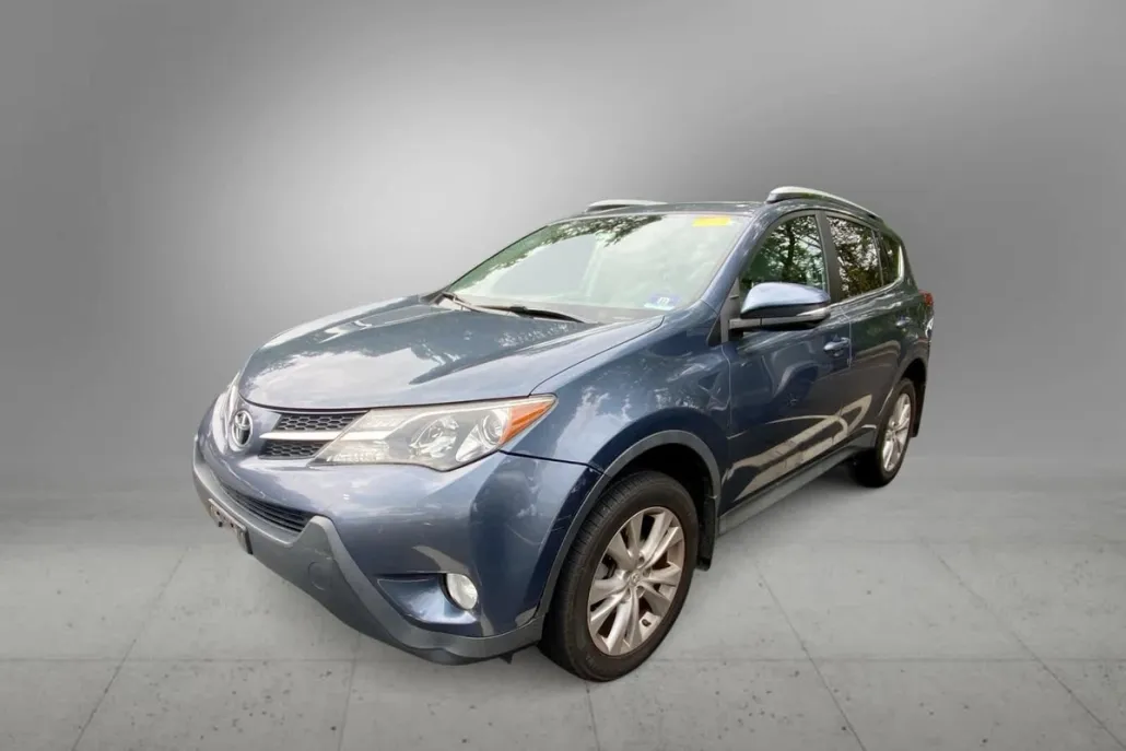2013 Toyota RAV4 Limited photo 1