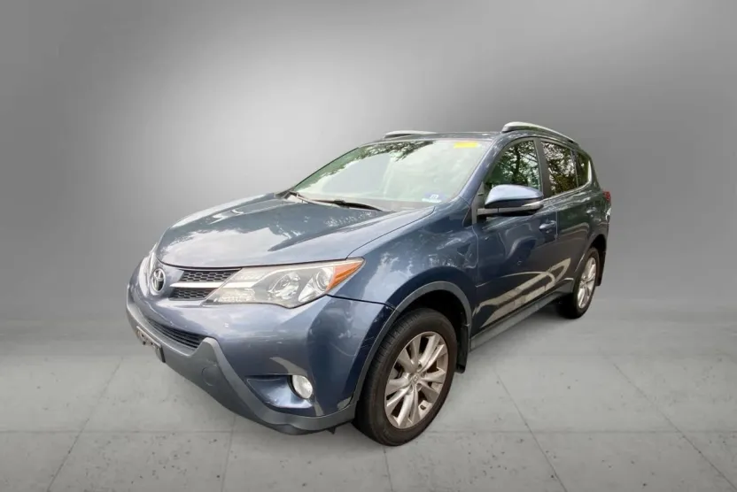 2013 Toyota RAV4 Limited photo 1