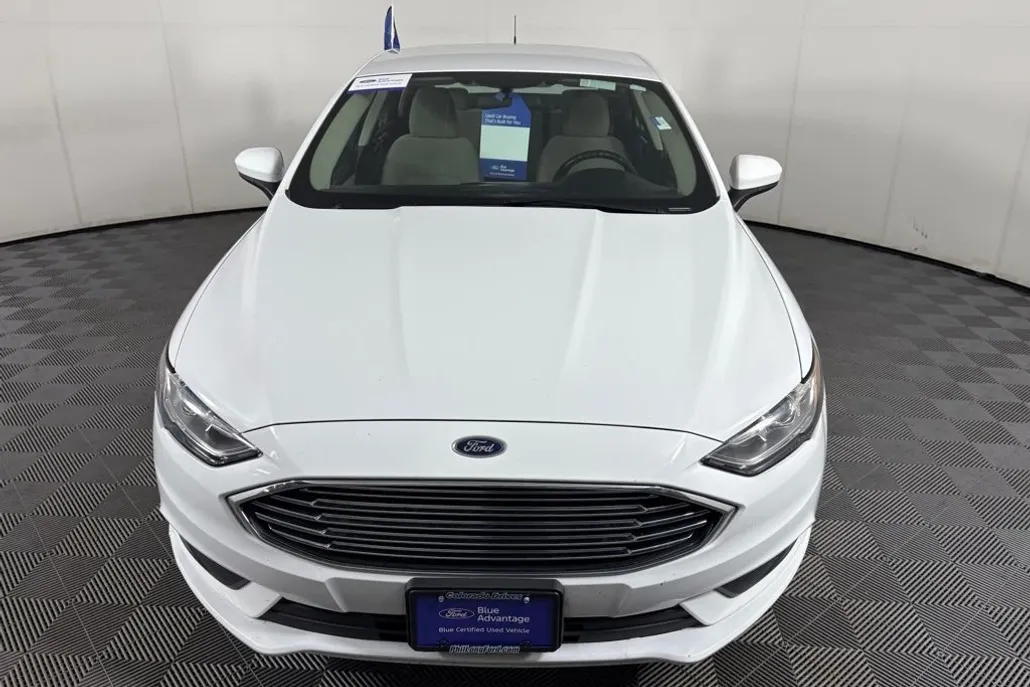 2018 Ford Fusion Hybrid S photo 1