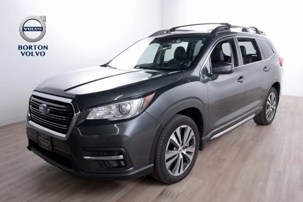 2021 Subaru Ascent Limited photo 1