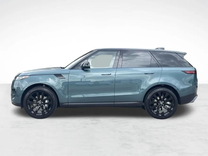 2025 Land Rover Range Rover Sport P360 SE photo 1