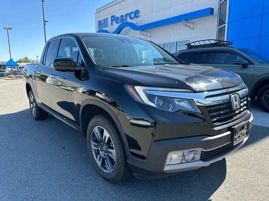 2017 Honda Ridgeline RTL-E photo 1