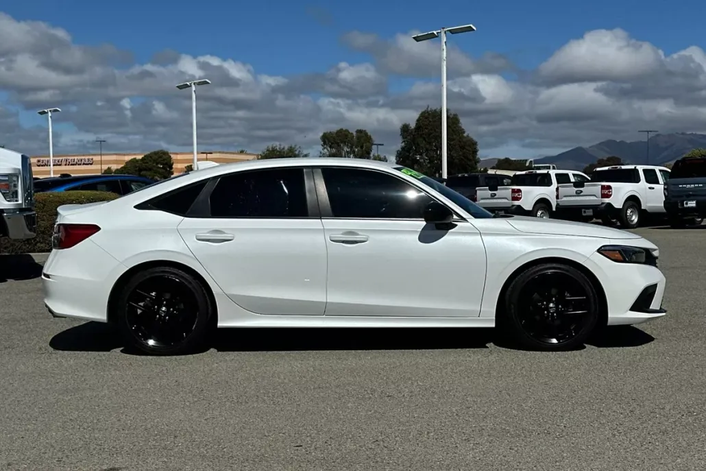 2022 Honda Civic Sport photo 1