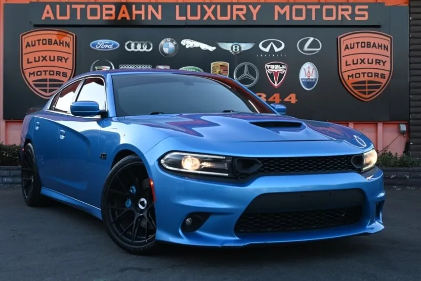 2019 Dodge Charger R/T Scat Pack photo 1