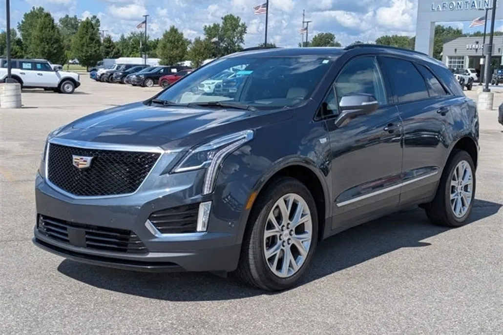 2020 Cadillac XT5 Sport photo 1