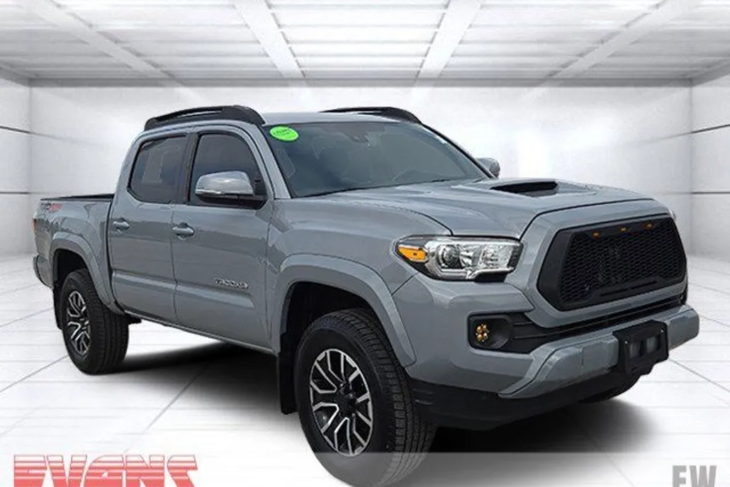 2021 Toyota Tacoma TRD Sport photo 1