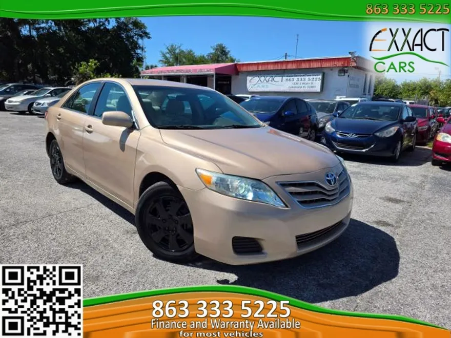 2010 Toyota Camry photo 1