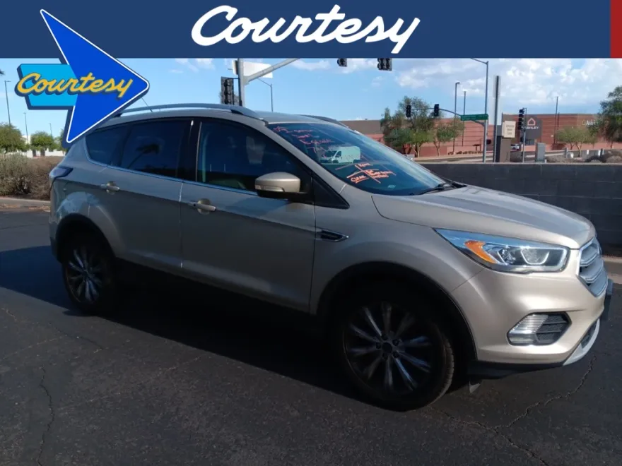 2017 Ford Escape Titanium photo 1
