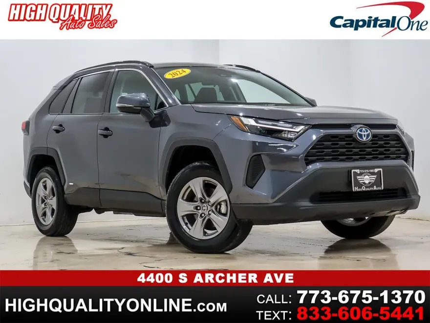 2024 Toyota RAV4 Hybrid XLE photo 1