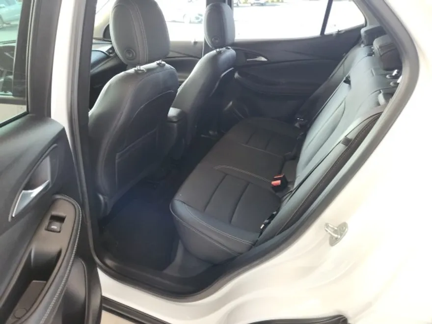 2022 Buick Encore GX Essence photo 1