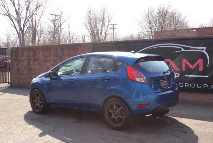 2018 Ford Fiesta SE photo 1