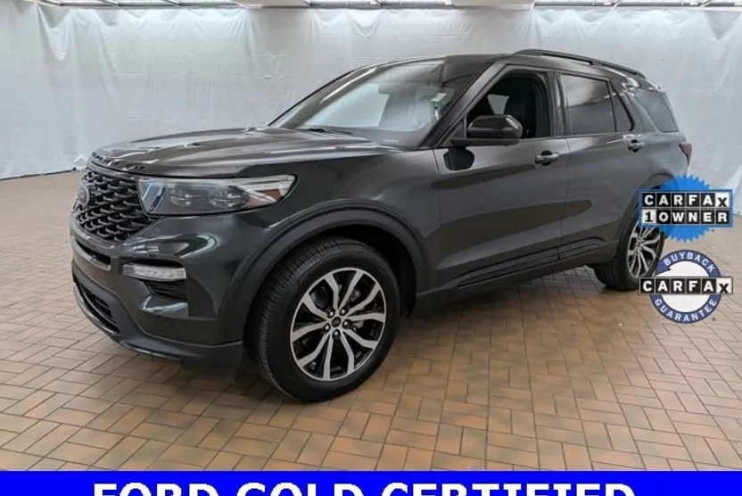 2022 Ford Explorer ST-Line photo 1