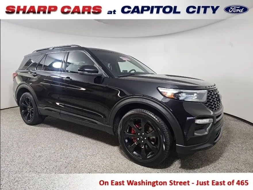 2022 Ford Explorer ST photo 1