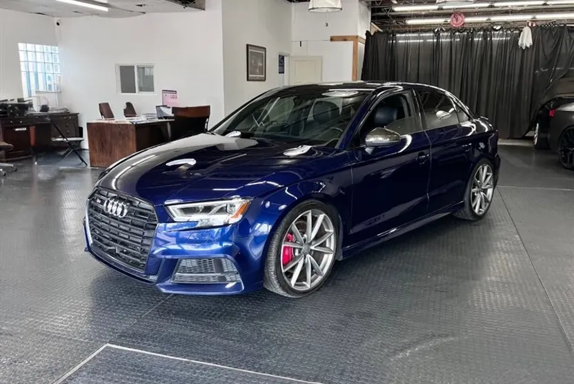 2018 Audi S3 Premium Plus photo 1
