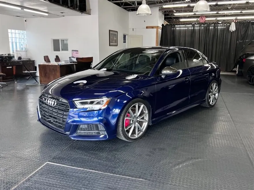 2018 Audi S3 Premium Plus photo 1