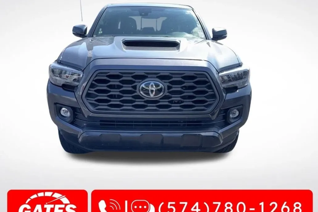 2020 Toyota Tacoma TRD Sport photo 1