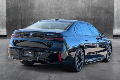 2025 Bmw i7 eDrive50 photo 2