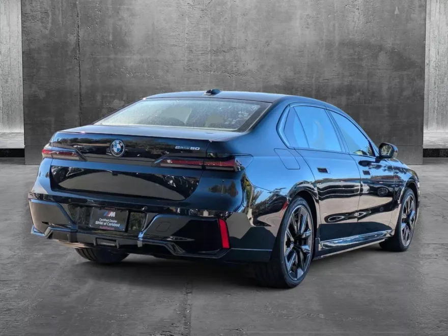 2025 Bmw i7 eDrive50 photo 2