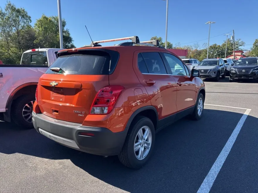 2015 Chevrolet Trax LT photo 1