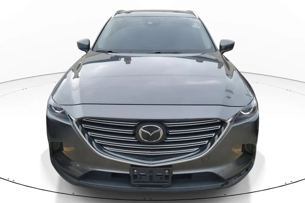 2019 Mazda CX-9 Touring photo 1