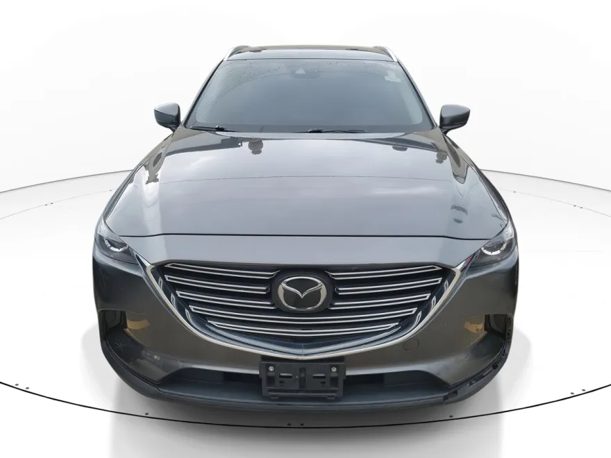 2019 Mazda CX-9 Touring photo 1