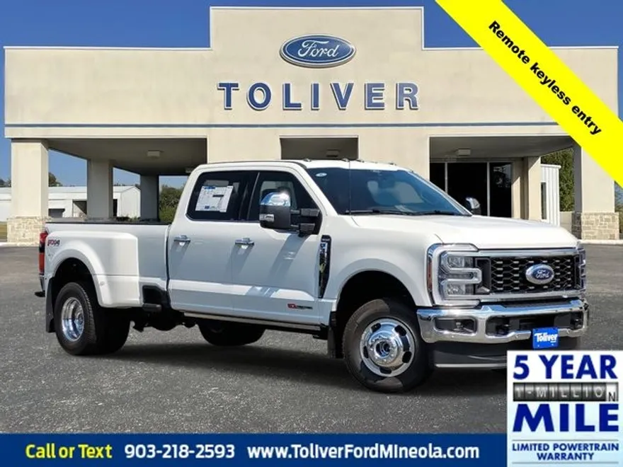 2026 Ford F-350 King Ranch photo 1