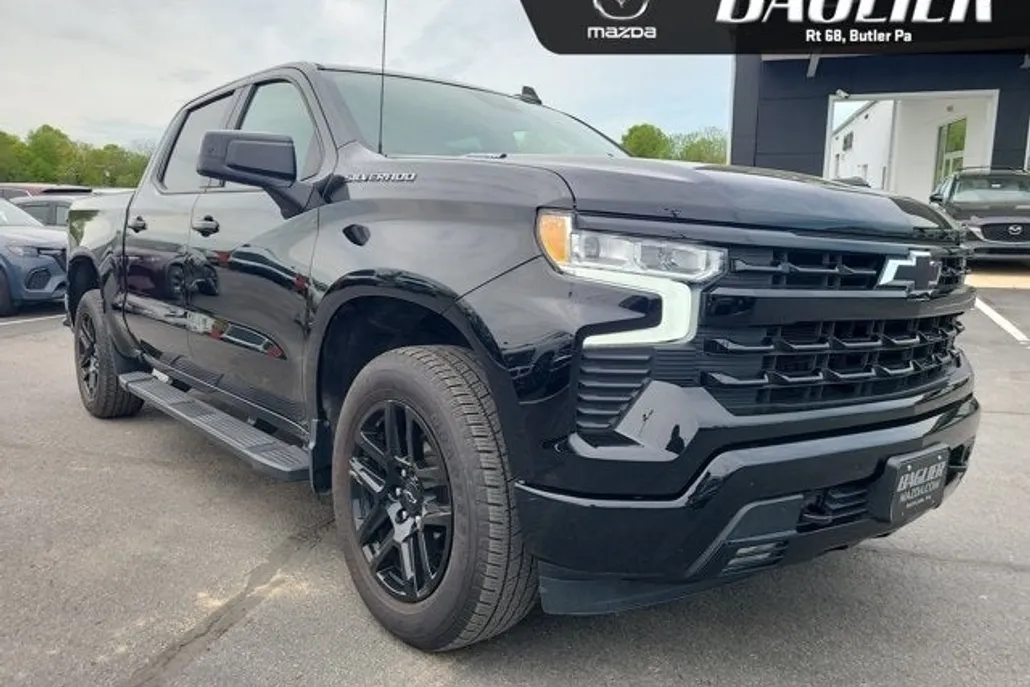 2023 Chevrolet Silverado 1500 RST photo 1