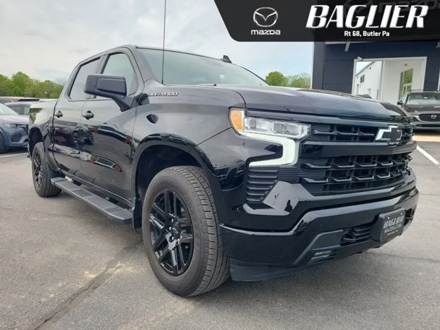 2023 Chevrolet Silverado 1500 RST photo 1