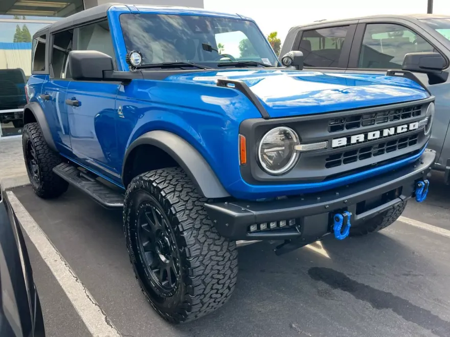 2021 Ford Bronco Base Big Bend Black Diamond Outer Banks photo 1