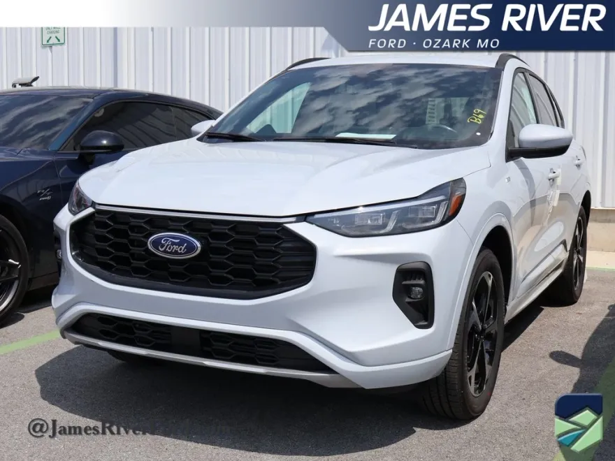 2025 Ford Escape ST-Line Elite photo 1