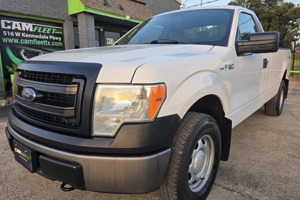2013 Ford F-150 XL photo 1